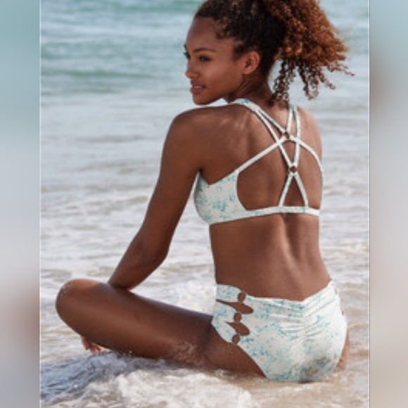 Venus swimsuit bikini white and aqua coral foil gold dots medium high-waisted - Picture 8 of 9